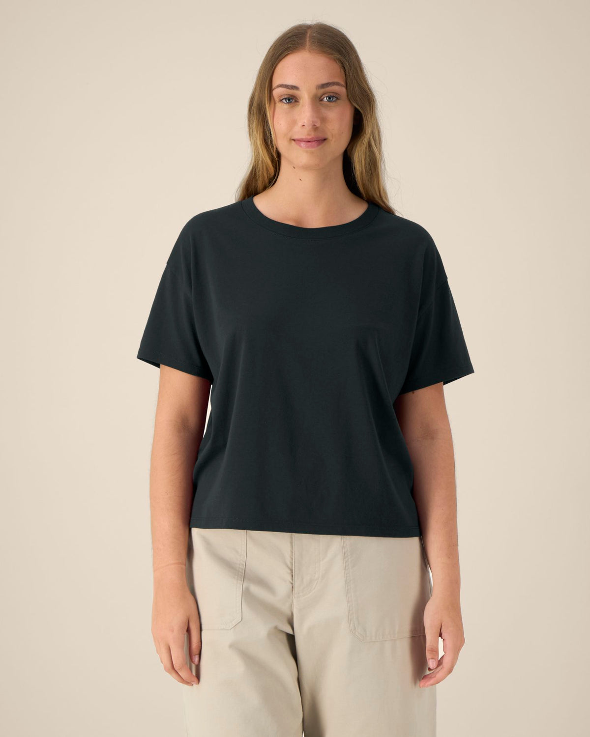 Black - C002
