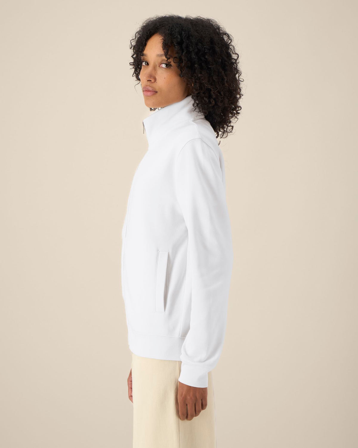 White - C001