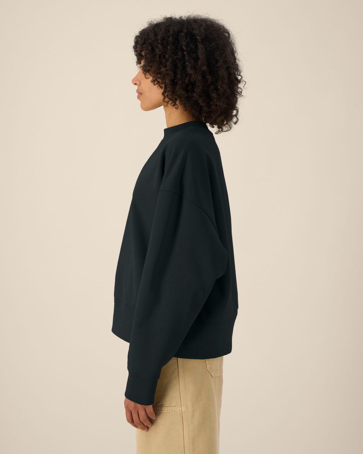 Black - C002