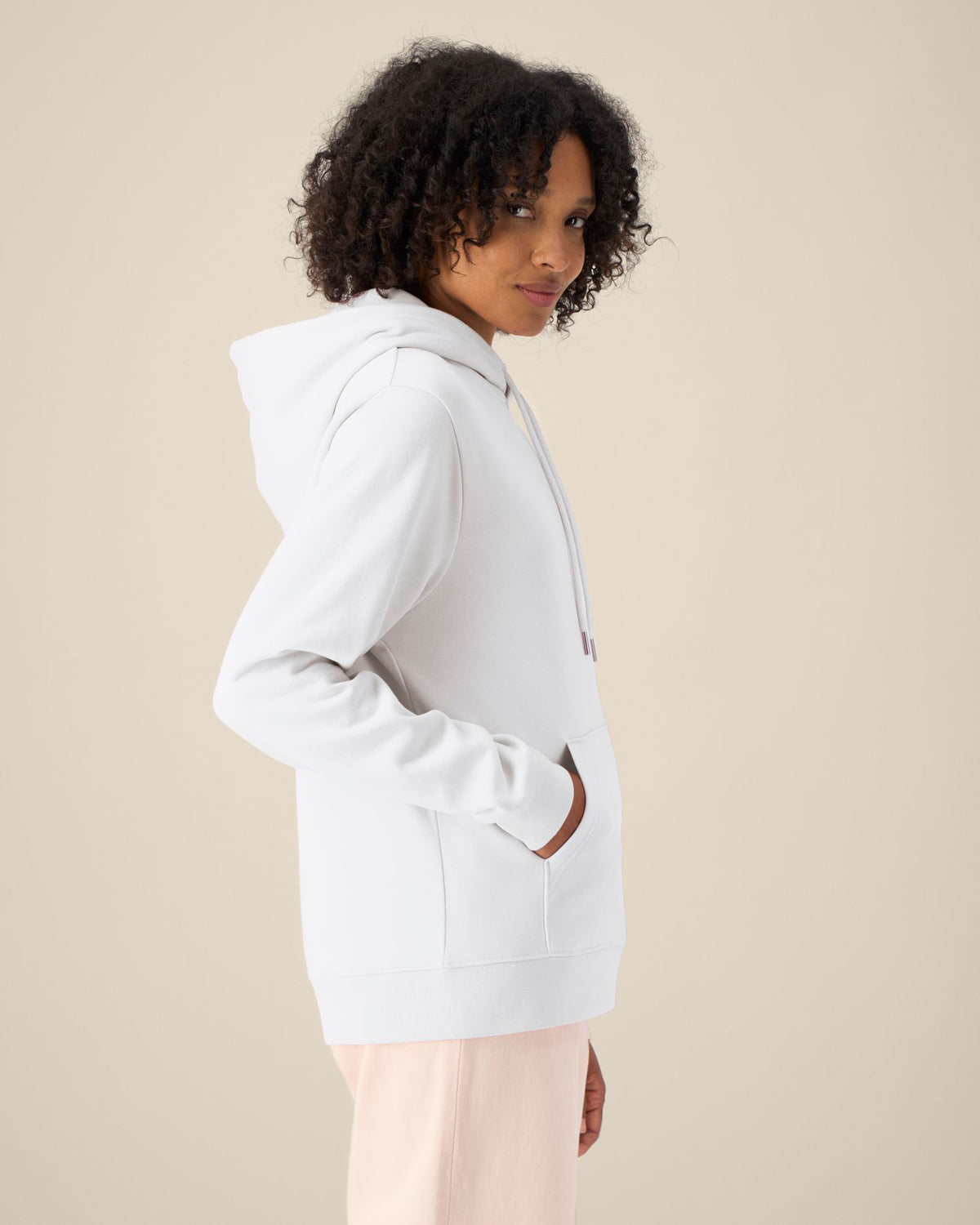 White - C001