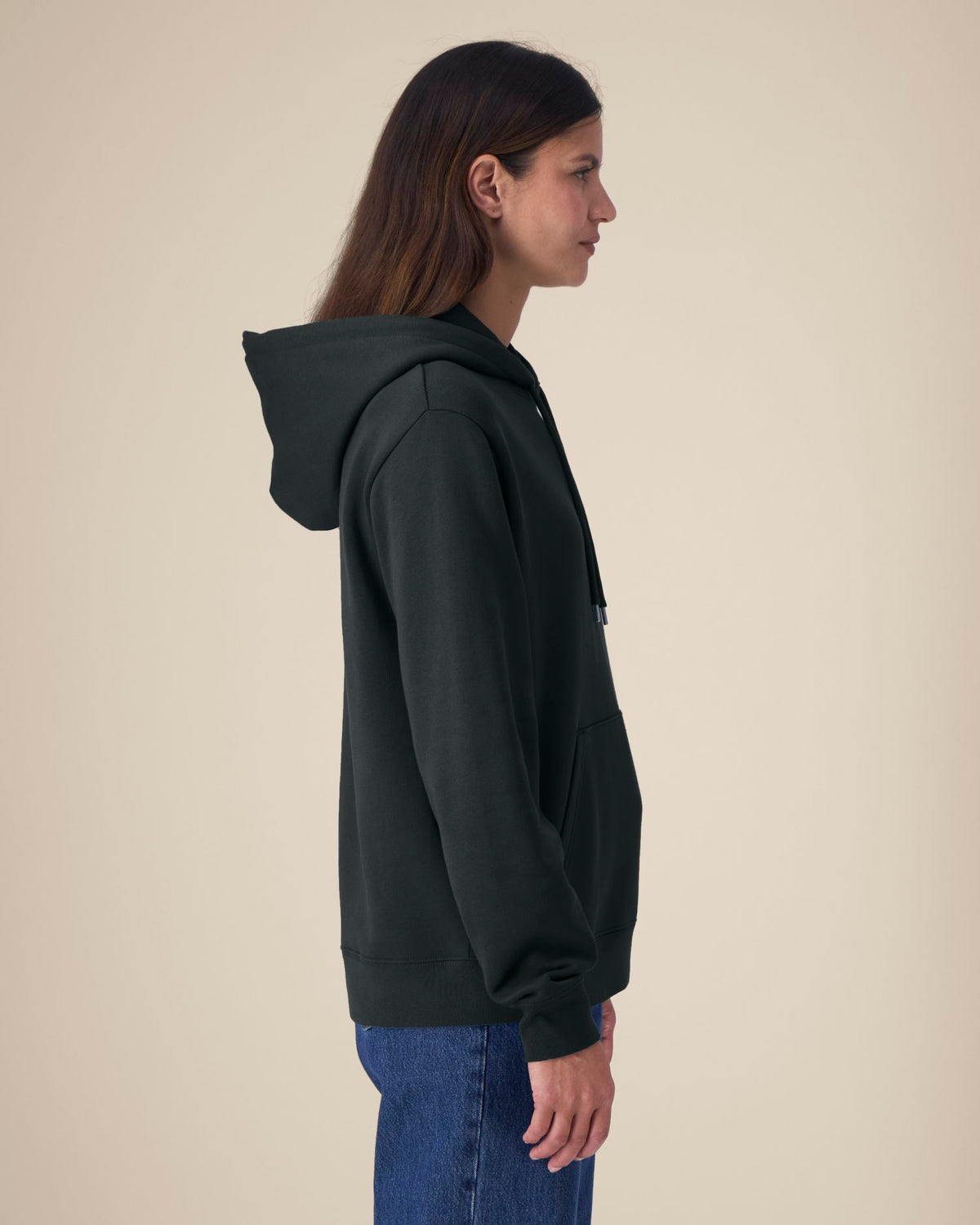 Black - C002