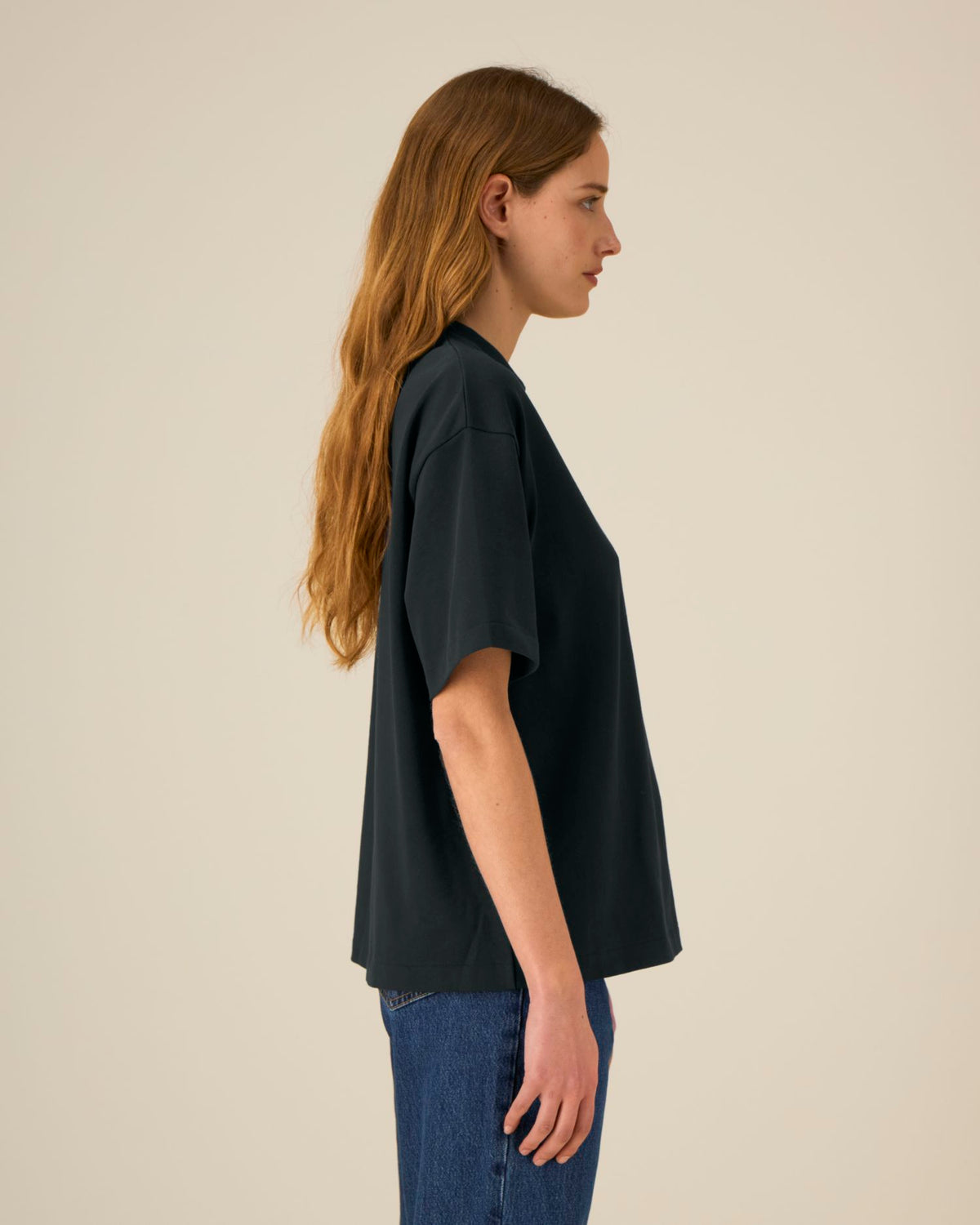 Black - C002